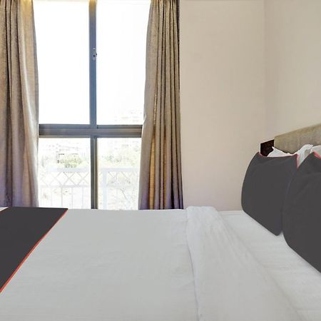 Super Townhouse Poona Royal Hotel Pimpri-Chinchwad Екстериор снимка