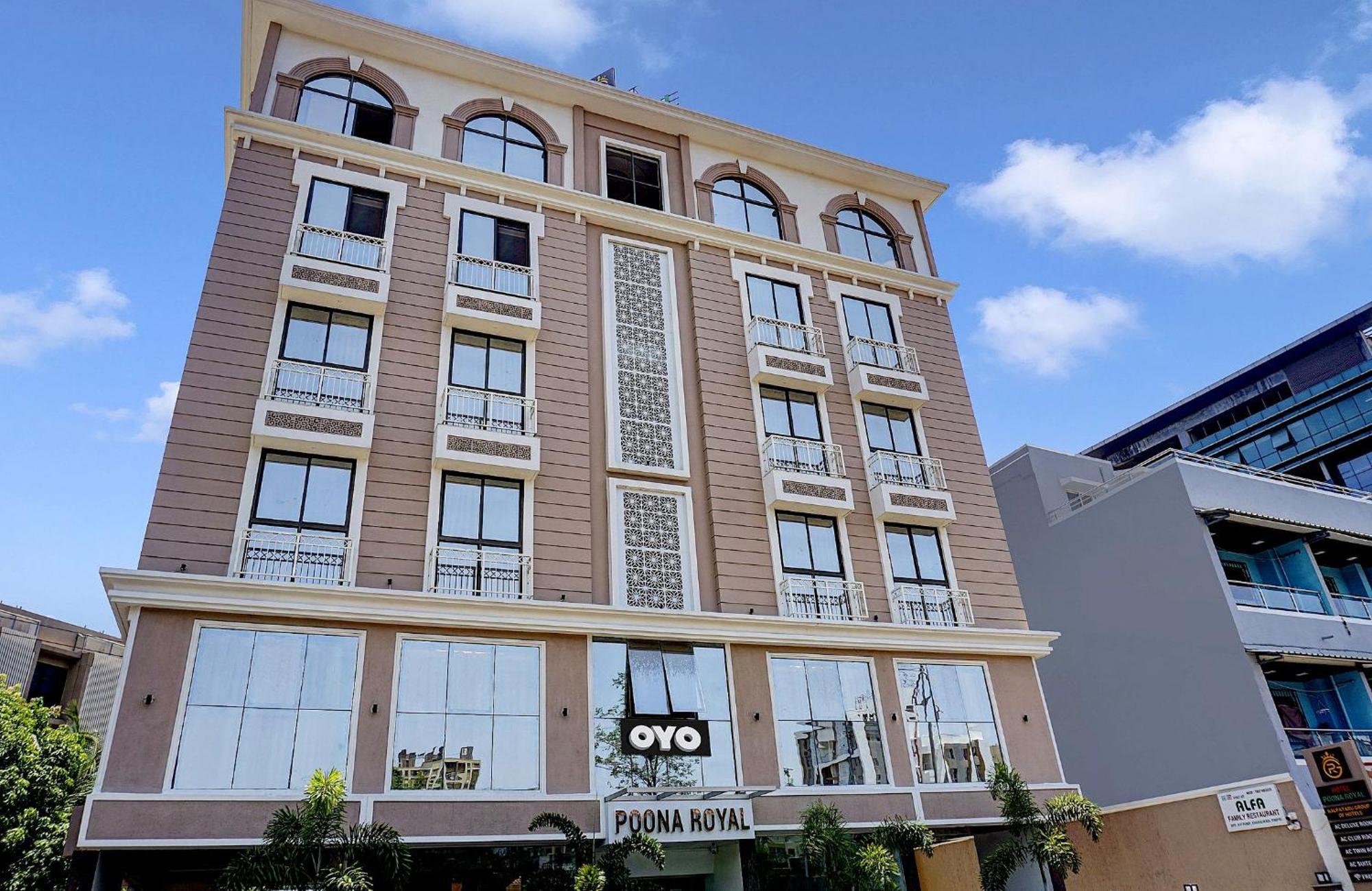 Super Townhouse Poona Royal Hotel Pimpri-Chinchwad Екстериор снимка